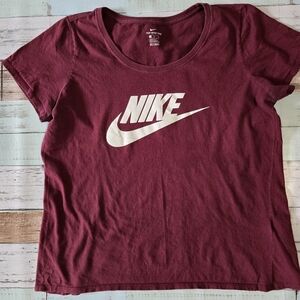 Nike Women's Maroon Short Sleeve Tee with White Swoosh